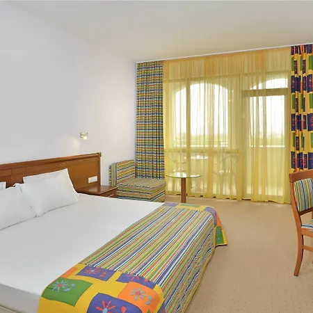Resort Sol Bay 4*